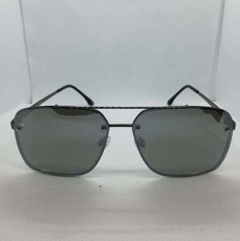 LaVish Sunglasses